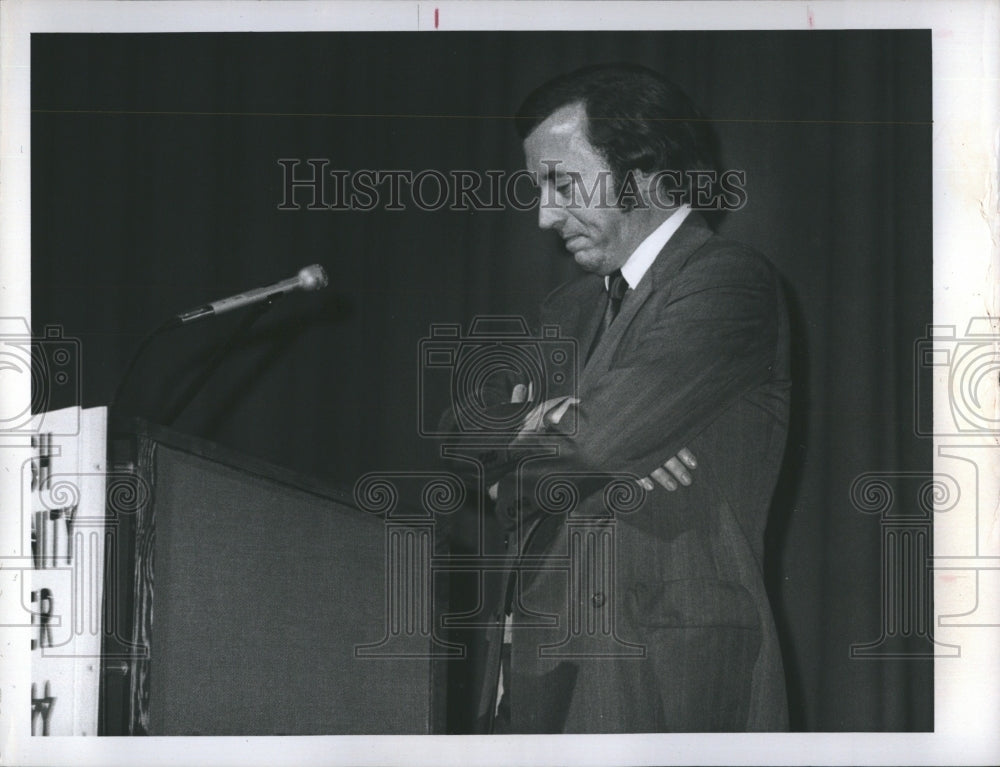 1976 David Frost, TV host, Bayfront Theater  - Historic Images