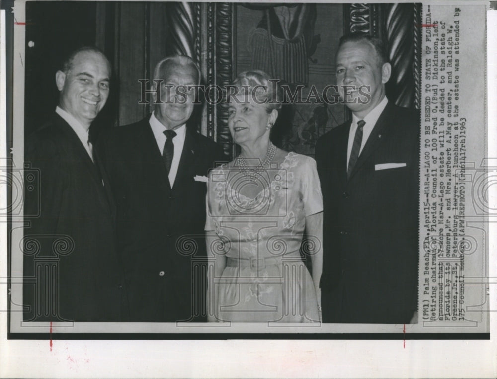 1953 Mr. and mrs. Herbert A. May(center) - Historic Images