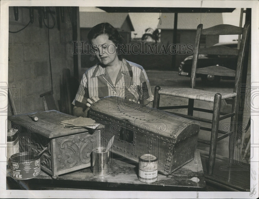 1950 Mrs. Thomas W. Hamilton - Historic Images
