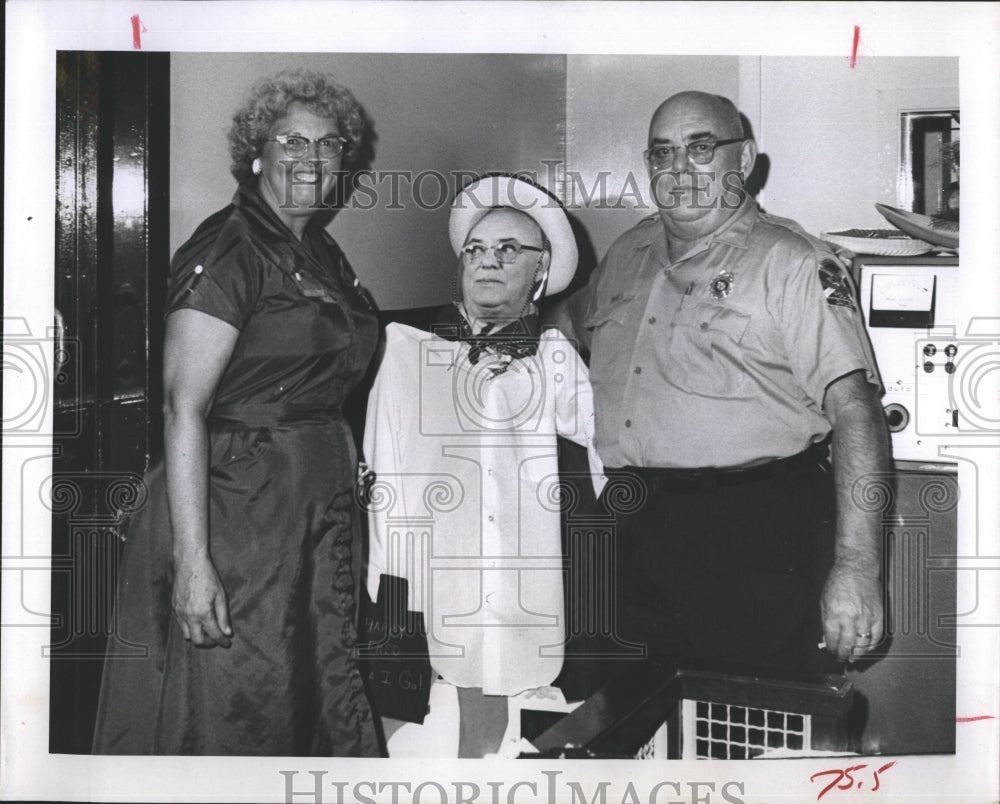 1965 Fred W. Metzler Police Department Jailer Retiree. - Historic Images