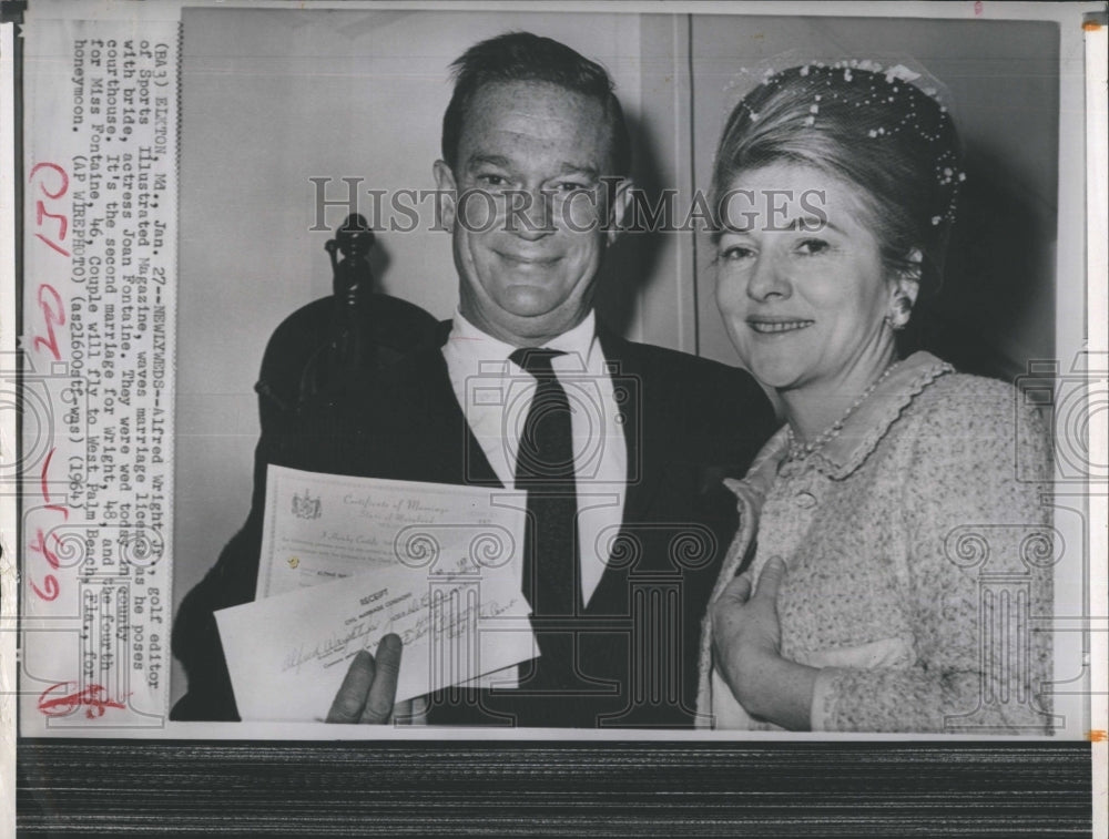 1954 Alfred Wright Sportswriter shows his  marriage license. - Historic Images