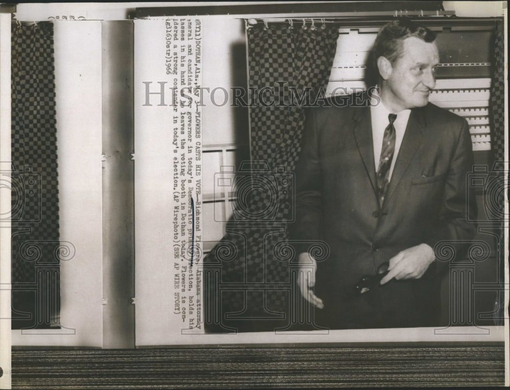 1966 Richmond Flowers, Democratic Governor nominee, casts his vote. - Historic Images