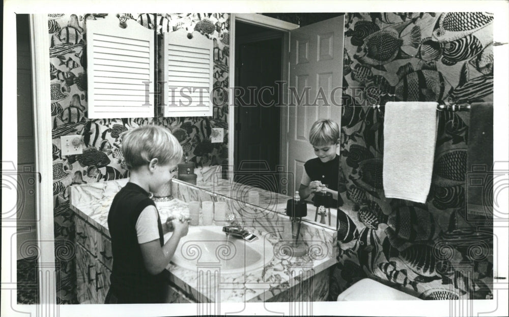 1979 Sherry Frazier designed her home around her two boys. - Historic Images