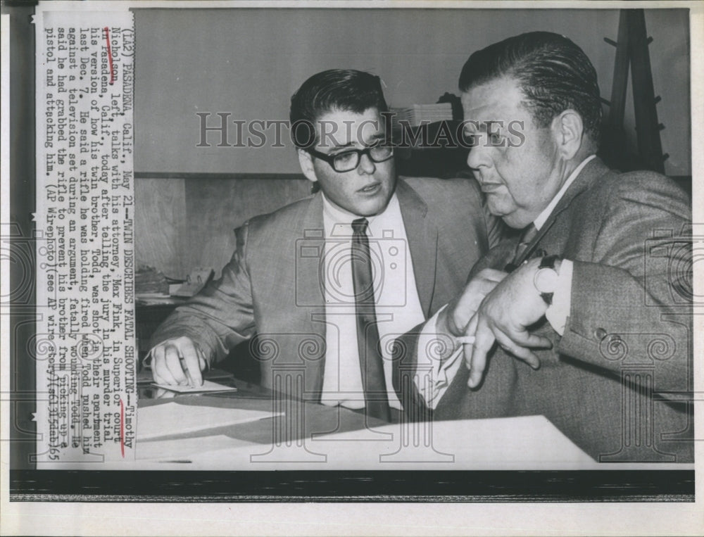 1985 Timothy Nicholson and Max Fink in Court - Historic Images