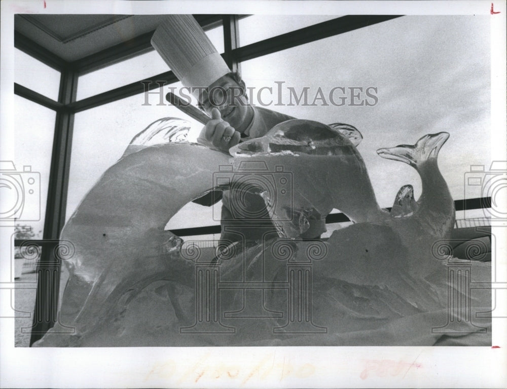 1973 Stan Kossen Ice Sculptor Chef Marriott Corp The Pier Opening - Historic Images