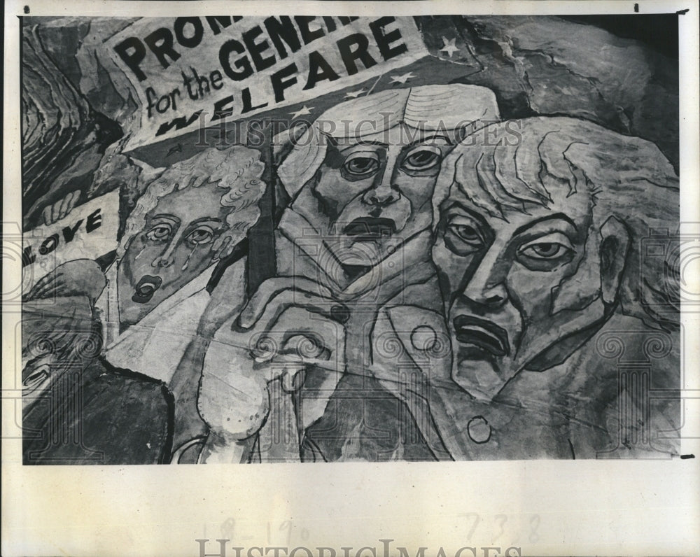 1977 Abe Irene Douglas&#39; &quot;protest&quot; mural on their home.  - Historic Images