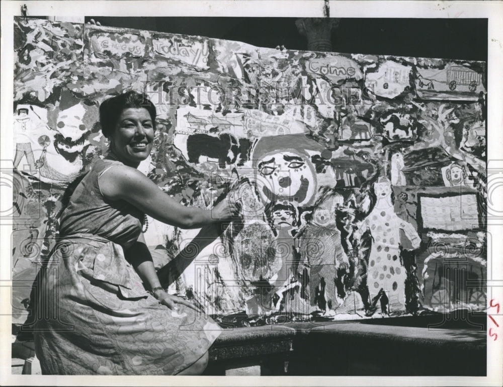 A circus mural by young artists shown by Patricia Pierce  - Historic Images