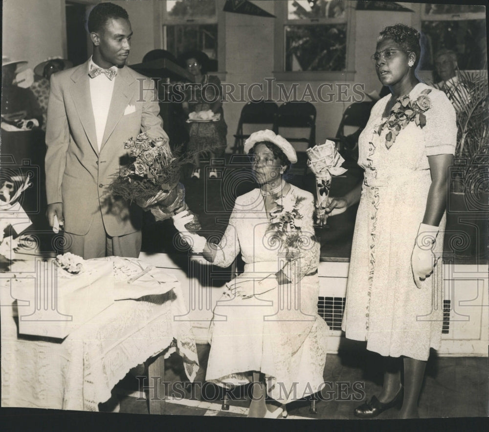 1950 M.S. Pierce, Gertrude Cobbs, E.M.W. Stewart, Teacher Award - Historic Images