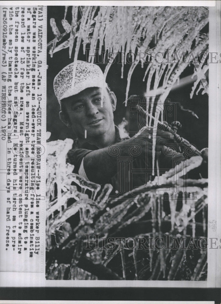 1970 Pipeline Worker Billy Segars Torch Frozen Tree  - Historic Images