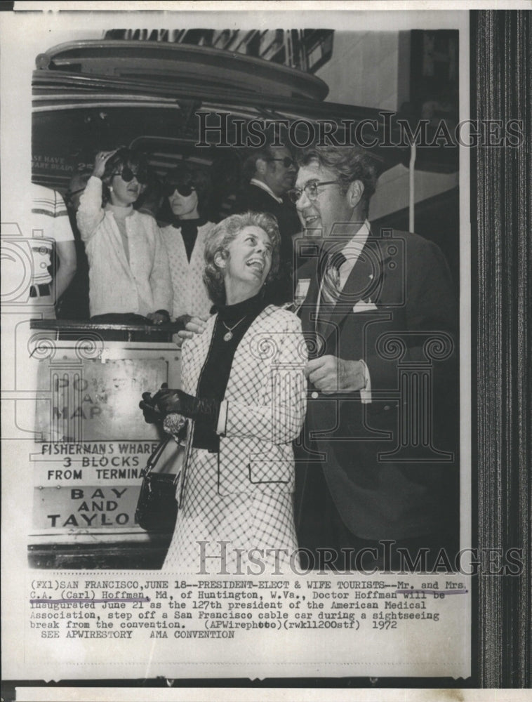 1972 Mr &amp; Mrs Carl Hoffman in San Francisco - Historic Images