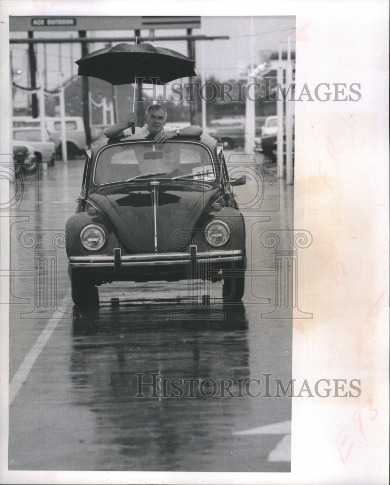 1969 Auto Race Driver Robert May - Historic Images