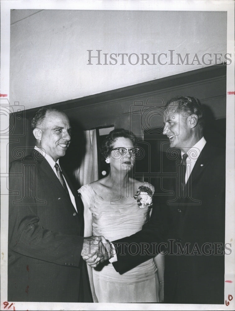 1961 Democratic Women&#39;s Club Of Florida Meets with Sen. Smathers - Historic Images