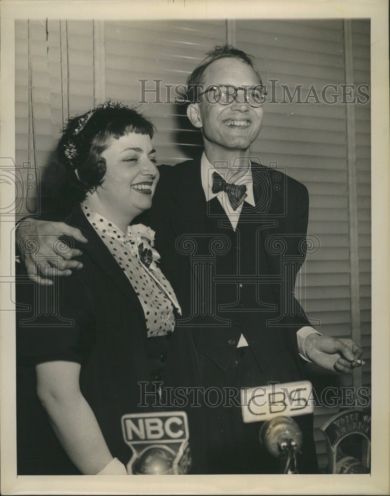 1953 Journalist William N. Oatis & Wife After Release from Prison - Historic Images