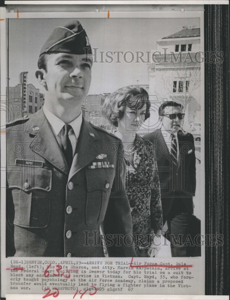 1967 Capt. Dale Noyd trial to block assignment to Vietnam - Historic Images