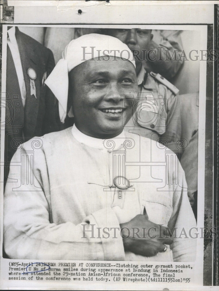 1955 Premier U Nu of Burma during at Bandung in Indonesia - Historic Images