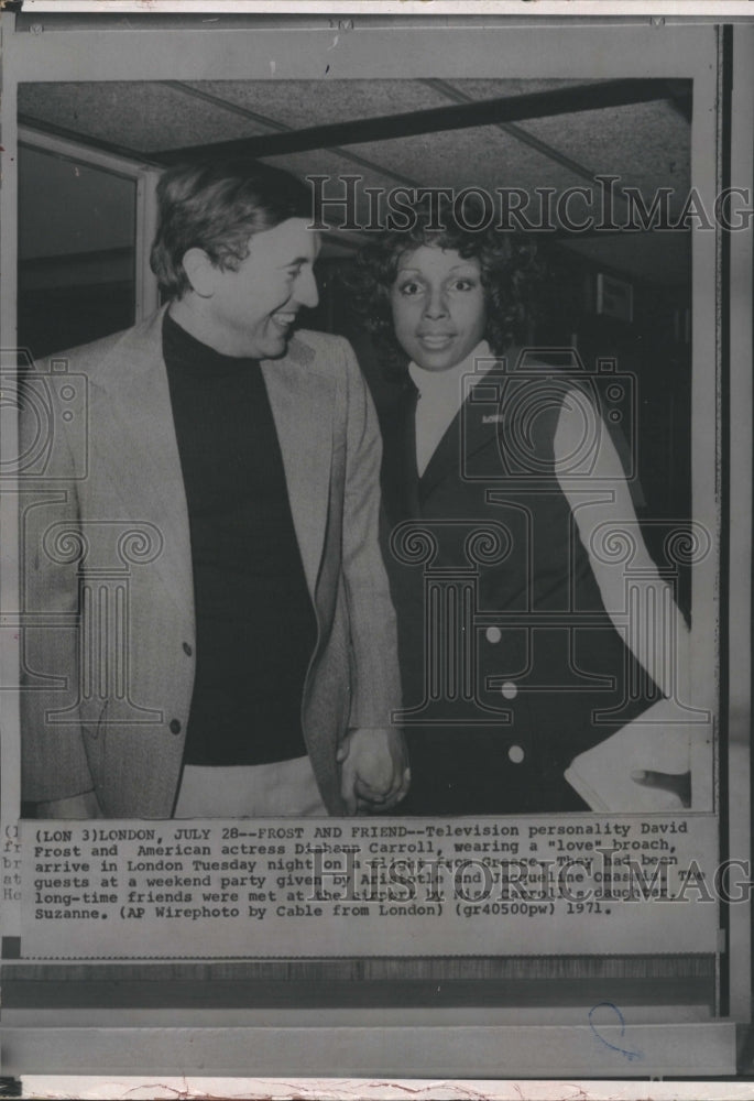 1971 TV Host David Frost Actress Diahann Carroll London  - Historic Images