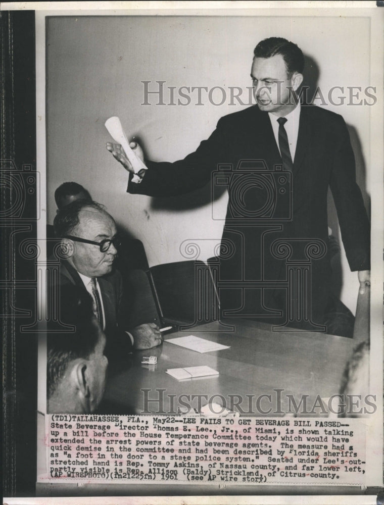 1961 Thomas Lee Fails To Get Beverage Bill Passed  - Historic Images