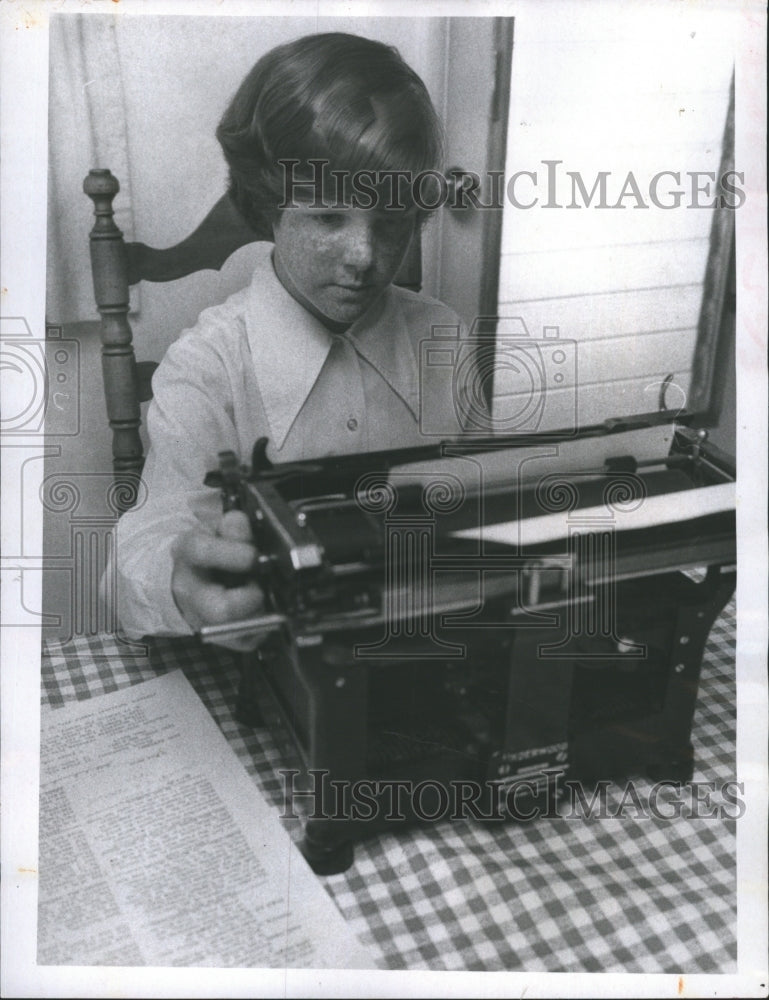 1971 Marci Moore, 12yr old editor of "Justice" newspaper - Historic Images