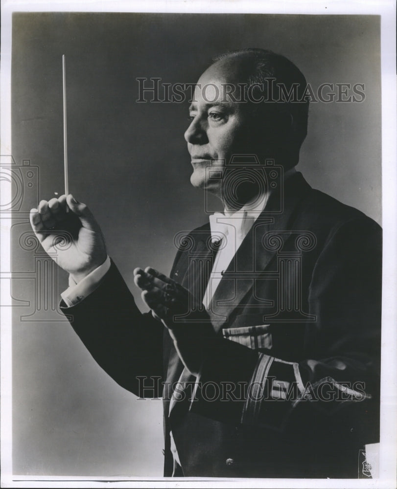 1963Capt. Harry H. Meuser, Conductor of the Famous US Air Force band - Historic Images