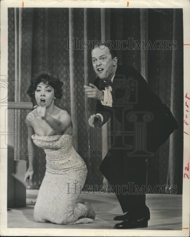 1969 Phil Ford Mimi Ford husband and wife comic team. - Historic Images