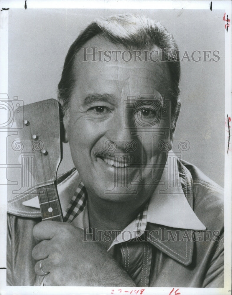 1984 Tennessee Ernie Ford American recording artist and TV Host. - Historic Images