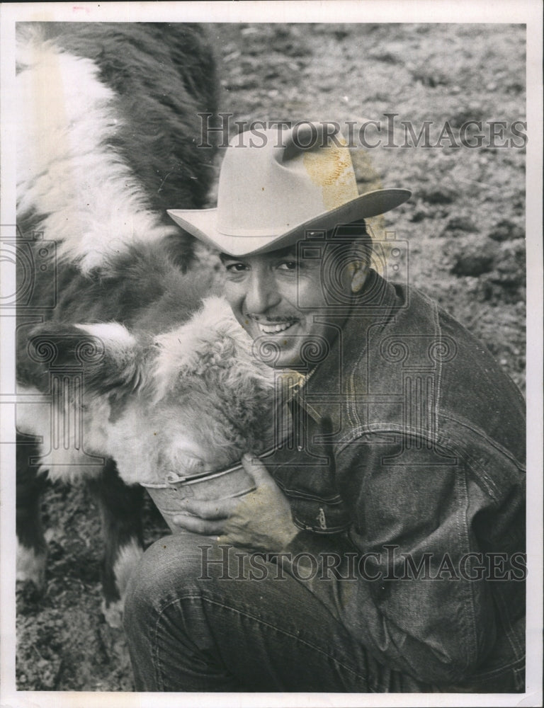 1964 Singer Tennessee Ernie Ford on his Ranch.  - Historic Images