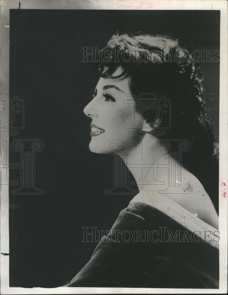 1962 Lois Hunt, Singer on "Voice of Firestone"  - Historic Images