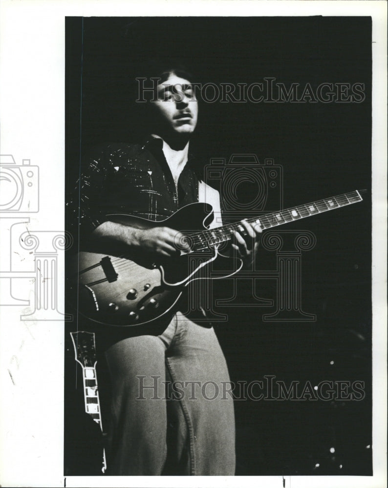 1979 Jim Kurzdorfer Spryo Gyra Guitarist  - Historic Images