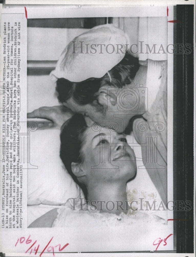 1971 Len Broderick Greets Wife in Hospital  - Historic Images