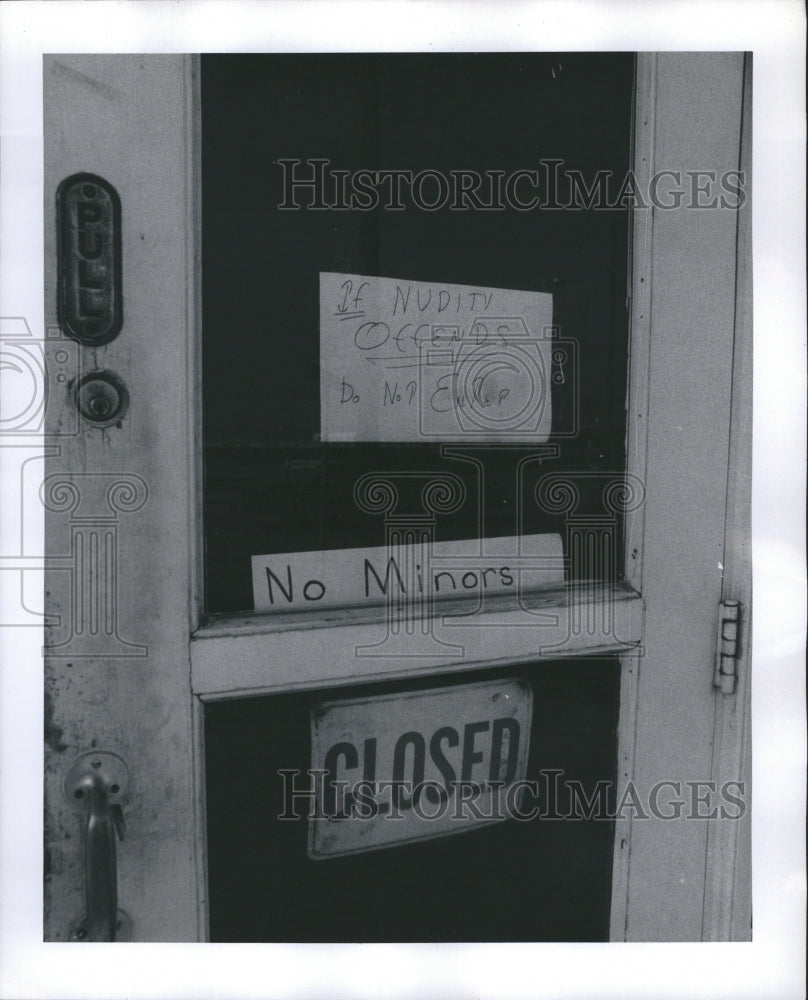 1975 Topless Strip Club Door Gives Warning  - Historic Images