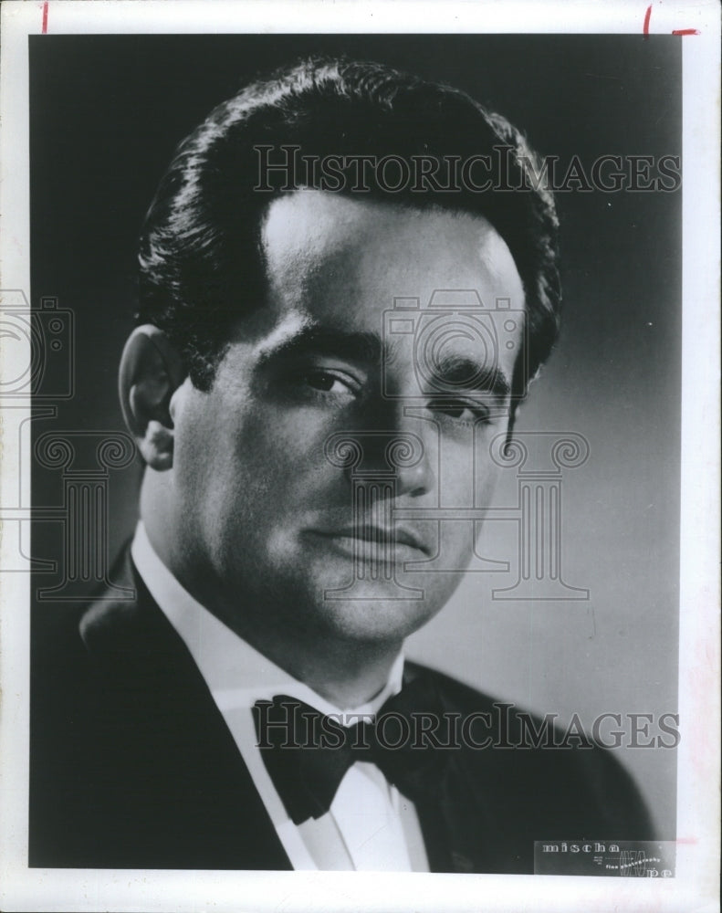 Press Photo Tenor Singer Chris Lachona of Metropolitan Opera Company - Historic Images