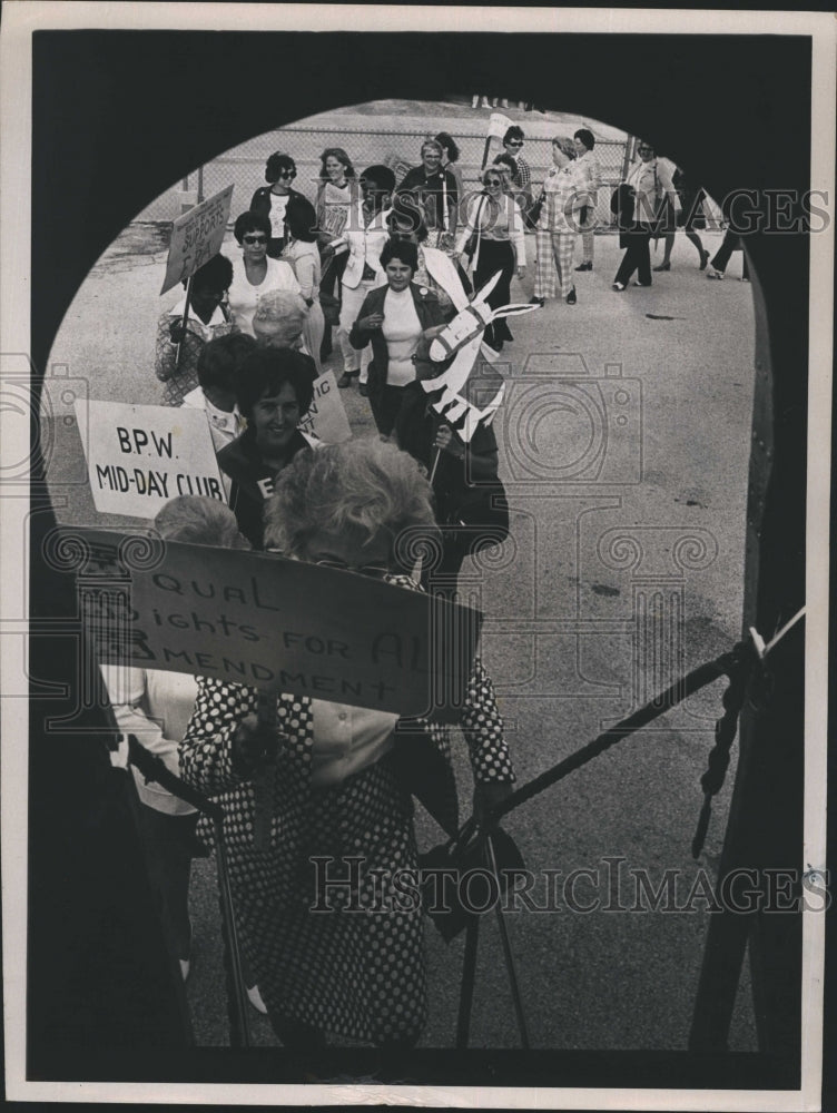 1975 Pinellas County Women Load Bus For ERA Rally At Florida Capitol - Historic Images