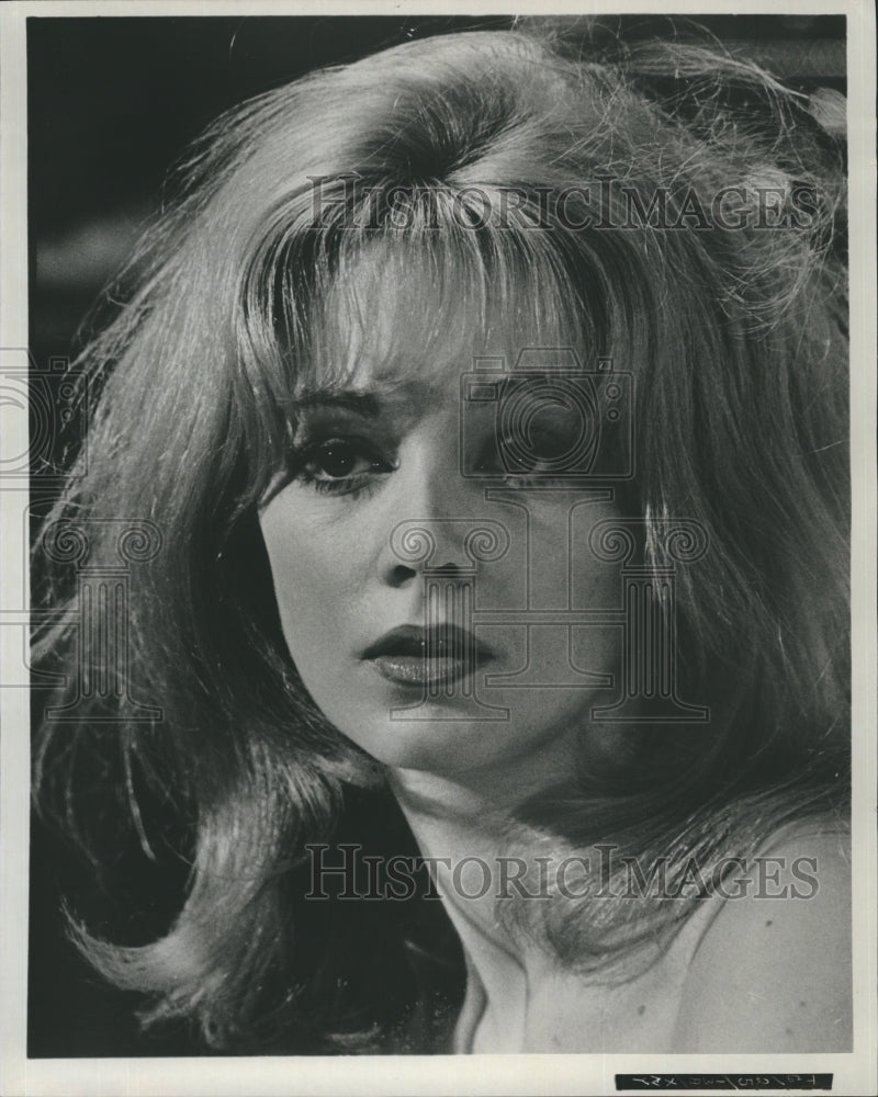 1969 Actress Elaine Taylor  - Historic Images