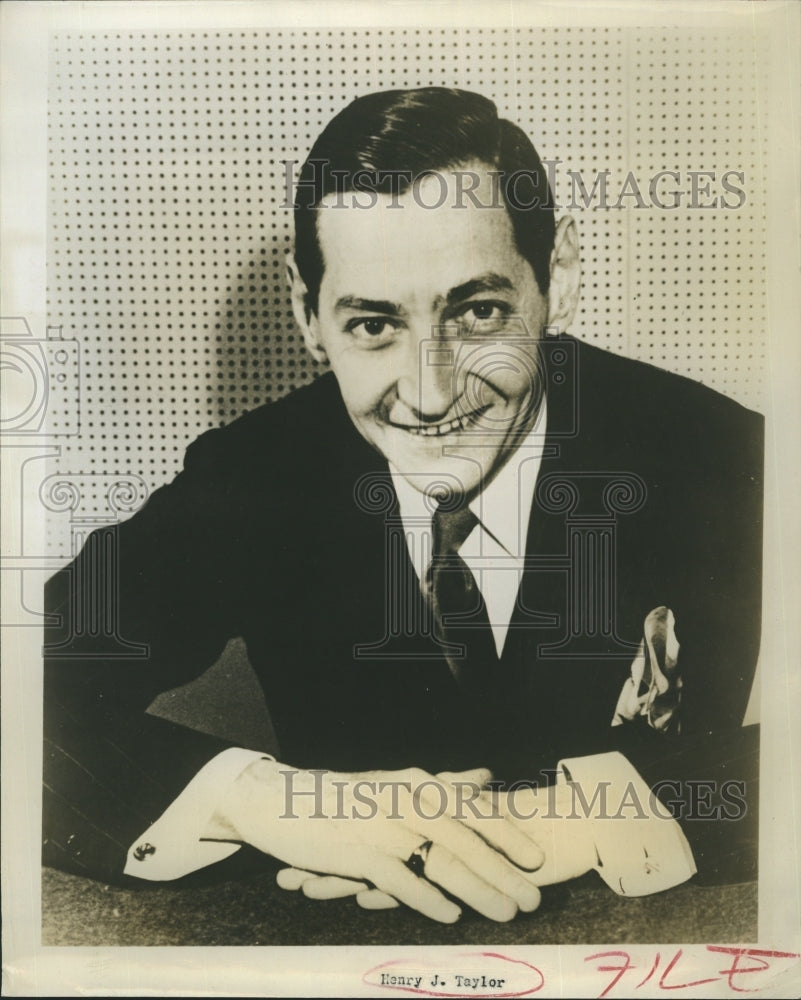 Press Photo Henry J. Taylor Author And Foreign Radio Broadcaster - Historic Images