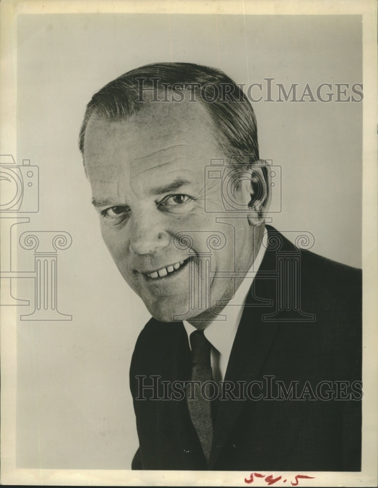 1964 Woody Woodbury becomes hots of "Who Do You Trust."  - Historic Images