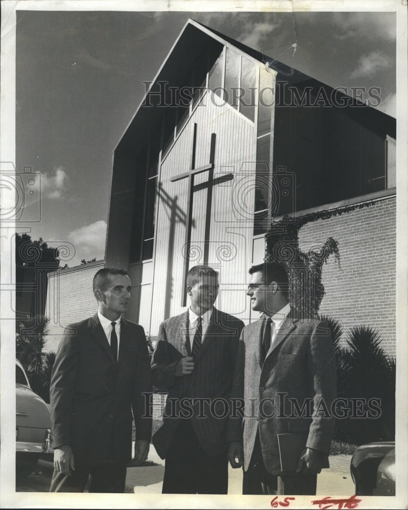 1958 ED Rich (right) Cheerleader Head at Univ. of Florida. - Historic Images