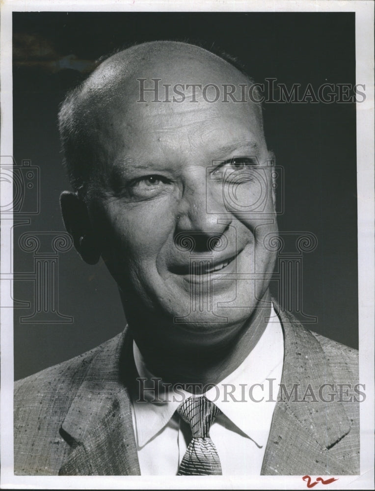 1960  Frank C. Viasak manager of  Sears Roebuck & Co. - Historic Images