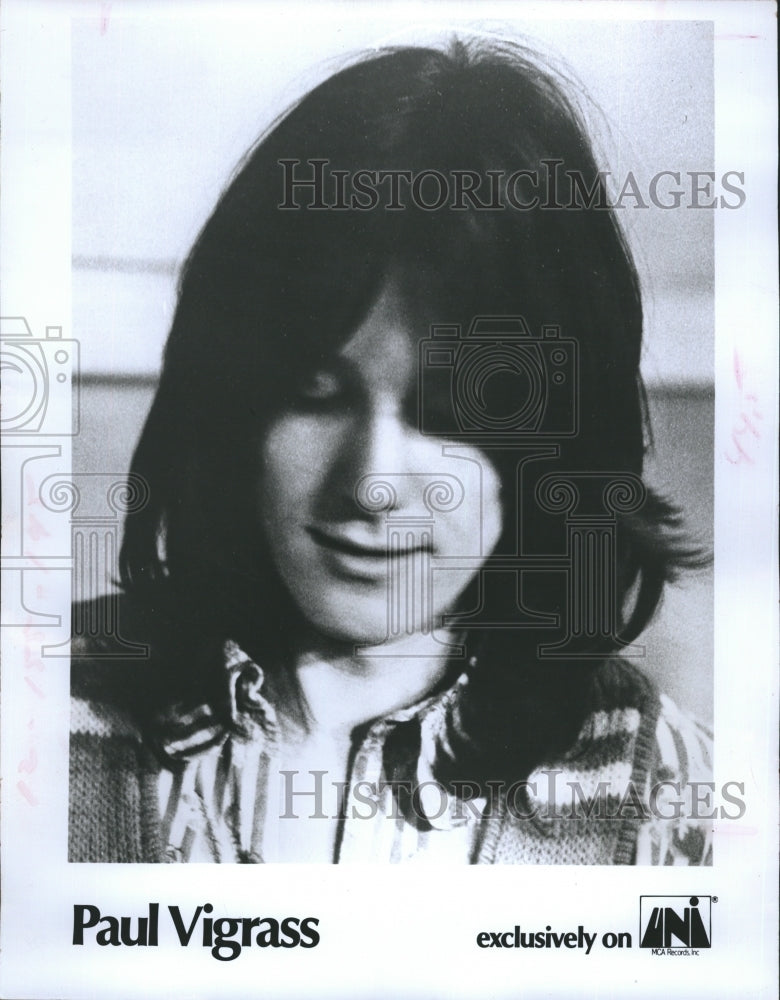 Paul Vigrass with "Edison Lighthouse"  - Historic Images