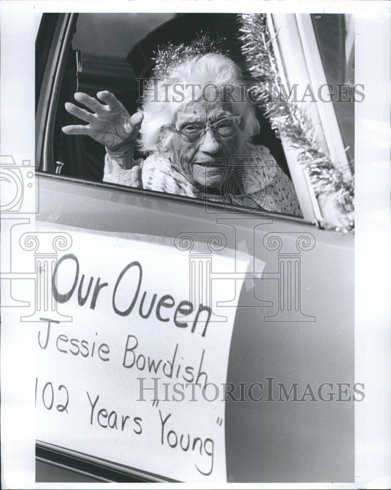 1983 ChristmasParade at Florida.  - Historic Images