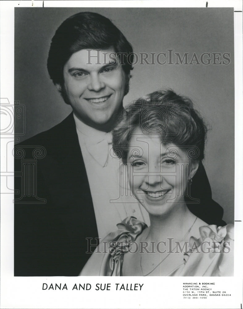 1989 Dana and Sue Talley, Tenor from New York City.  - Historic Images