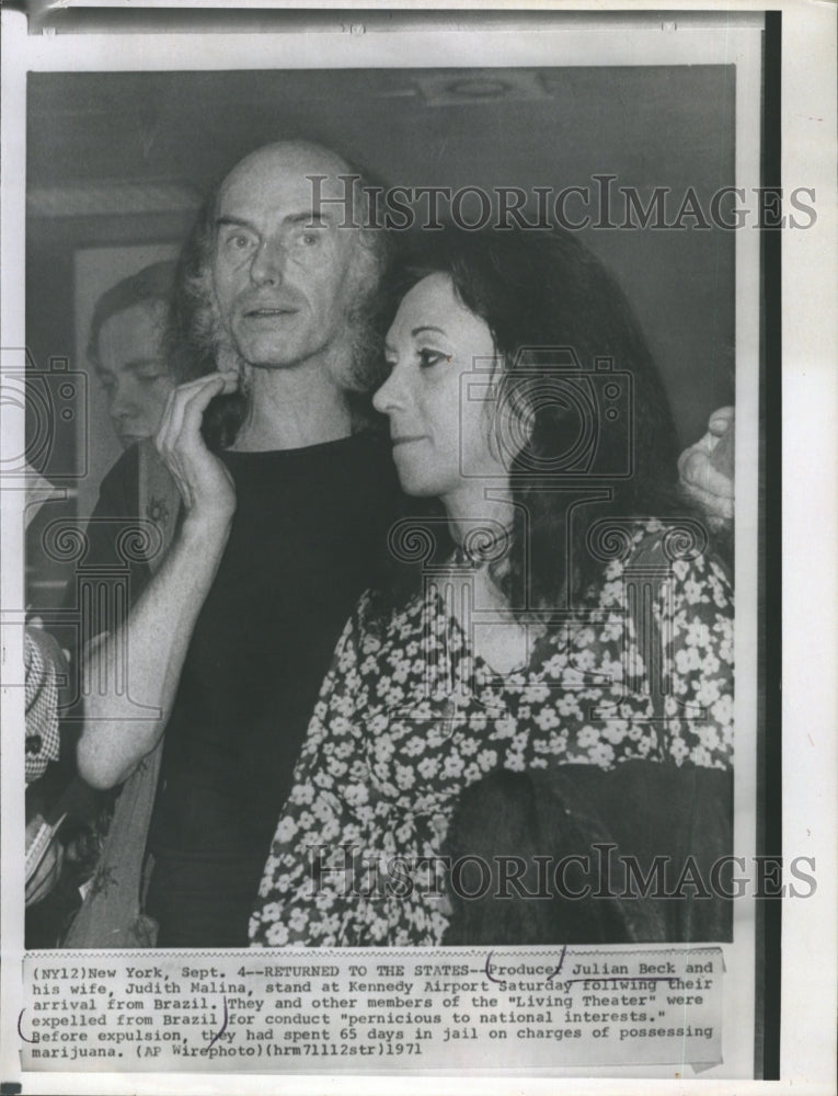 1985 Producer Julian Beck and wife Judith Malina, after being - Historic Images