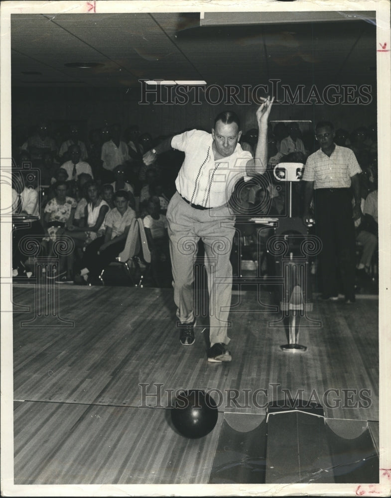 1960 Mayor A. Sterling Hall  - Historic Images