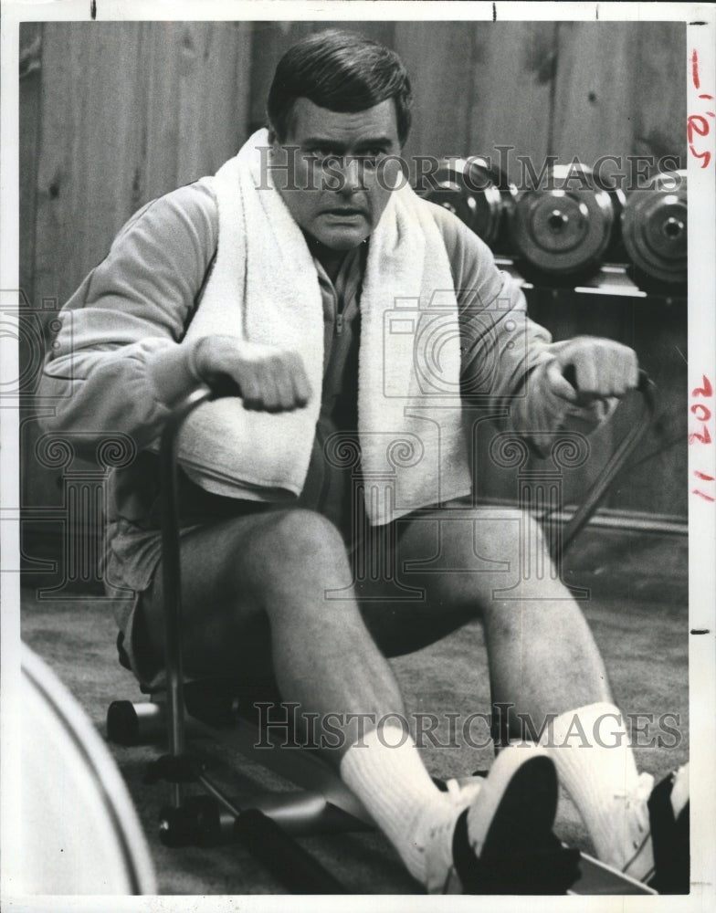 1984 Actor Larry Lagman as J.R Ewing in Dallas.  - Historic Images