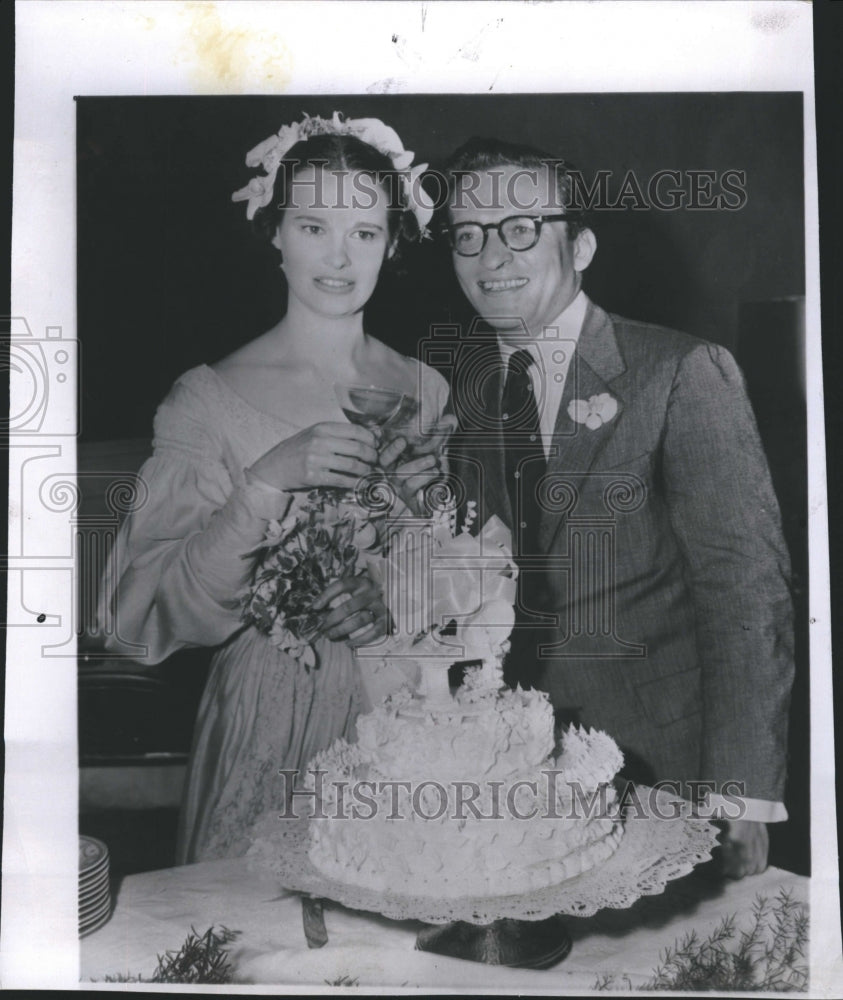 1956 Heiress Gloria Vanderbilt, Sidney Lumet  - Historic Images
