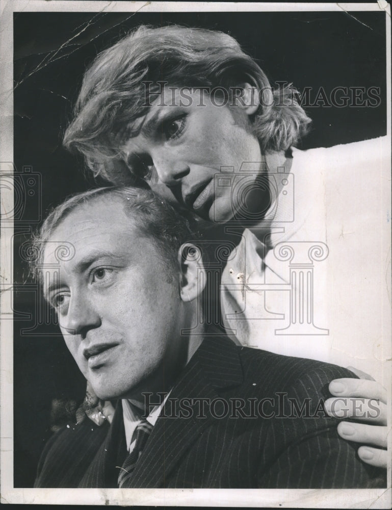 1966 Nicol Williamson  in &quot;Inadmissible Evidence&quot; - Historic Images