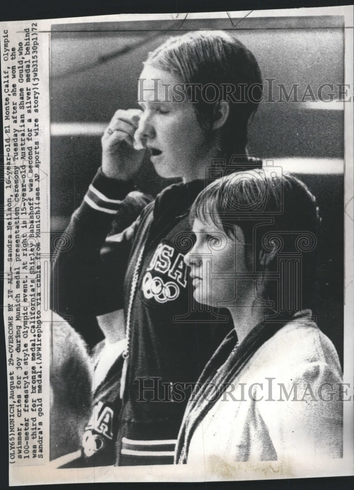 1972 Sandra Neilson,Shane Gould medalists in Munich, swimming. - Historic Images