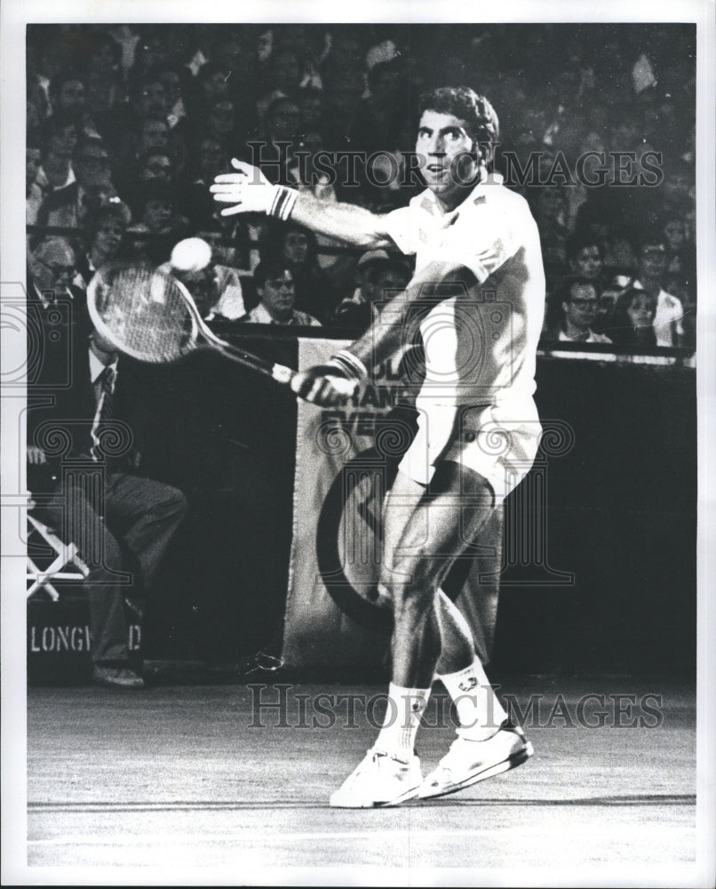 1978 tennis champion Manuel Orantes  - Historic Images