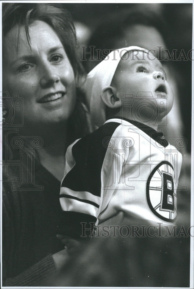 1998 Janey Elizabeth Olean , &amp;  Mandy, Boston Bruins. - Historic Images