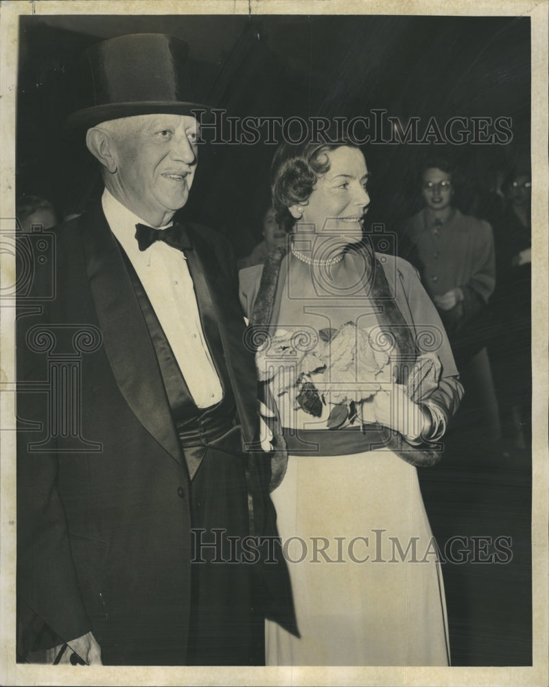 1954 Mr. and Mrs. David Peck - Historic Images