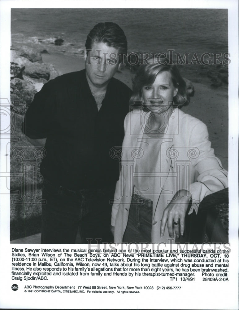 1991 Press Photo Diane Sawyer interviews Brian Wilson of The Beach Boys - Historic Images